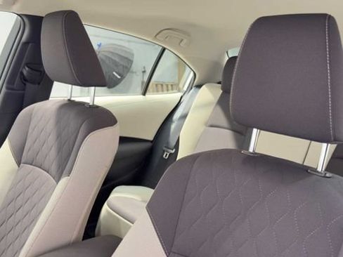 Used 2023 Toyota Corolla LE FWD image 22