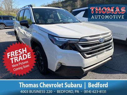 Used 2025 Subaru Forester Premium w/ Convenience Package #1