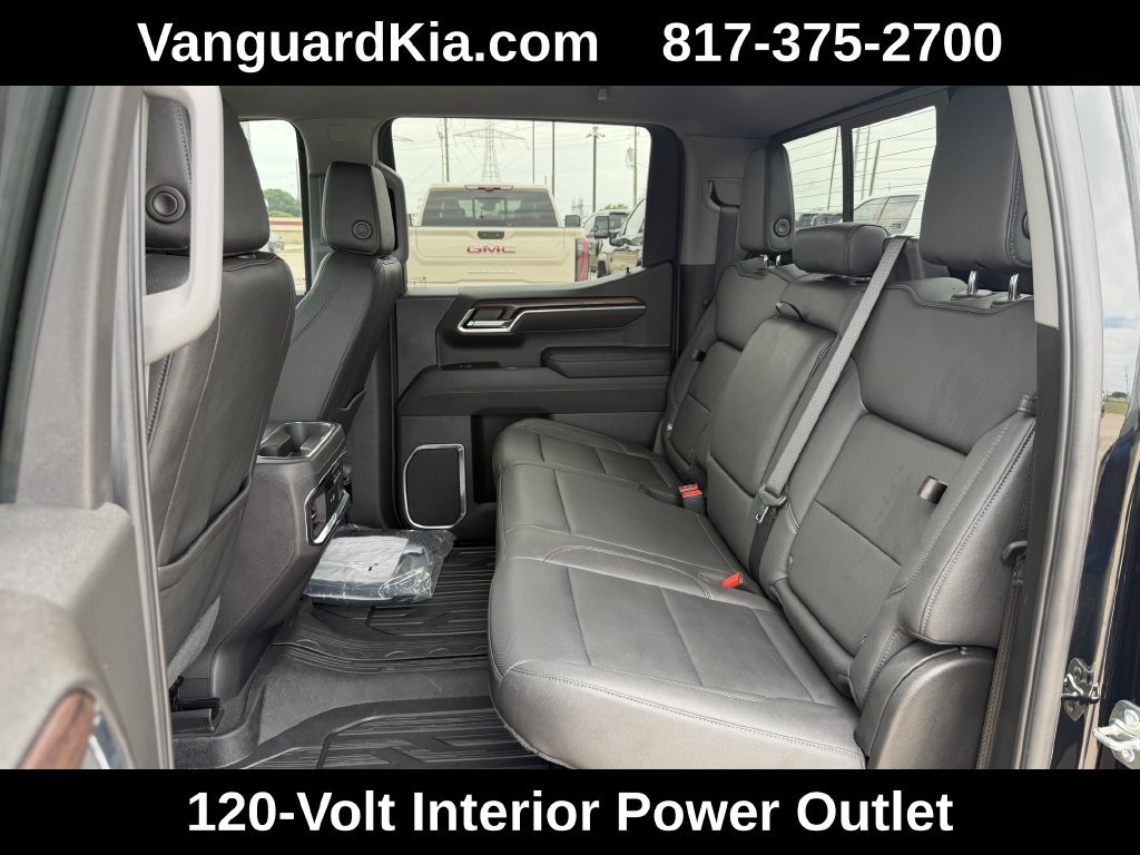 Used 2026 GMC Sierra 1500 SLT AWD/4WD image 33