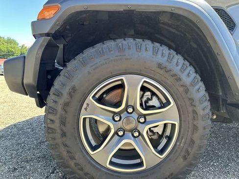 Used 2021 Jeep Wrangler Unlimited Sport AWD/4WD image 19