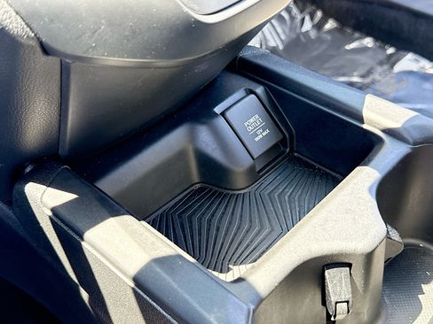 Used 2019 Honda CR-V EX image 12