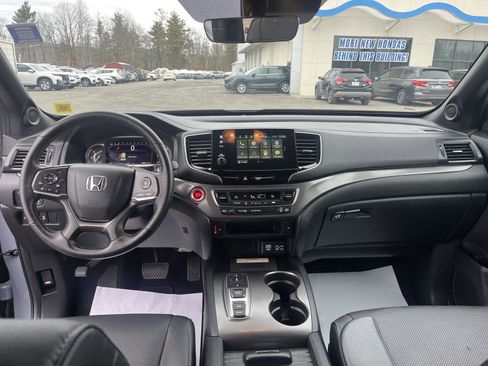 Used 2023 Honda Passport EX-L image 16
