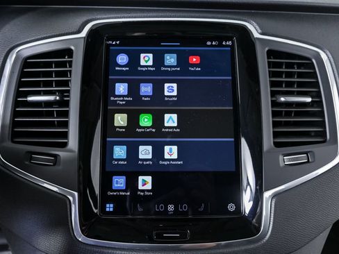 Certified 2025 Volvo XC90 B5 Core AWD/4WD image 15