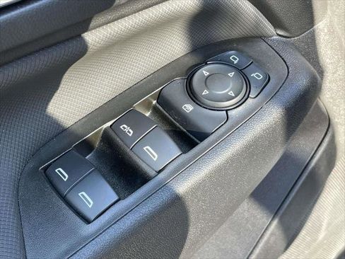 Used 2024 Chevrolet Equinox RS image 17