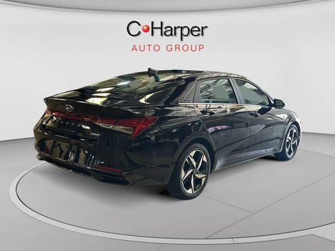 Used 2023 Hyundai Elantra Limited FWD image 3