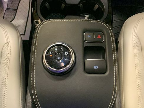 Used 2021 Ford Mustang Mach-E Premium AWD/4WD image 45