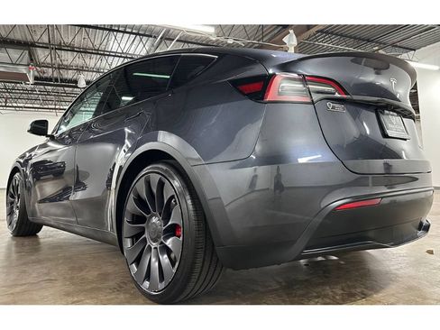Used 2025 Tesla Model Y Performance AWD/4WD image 14