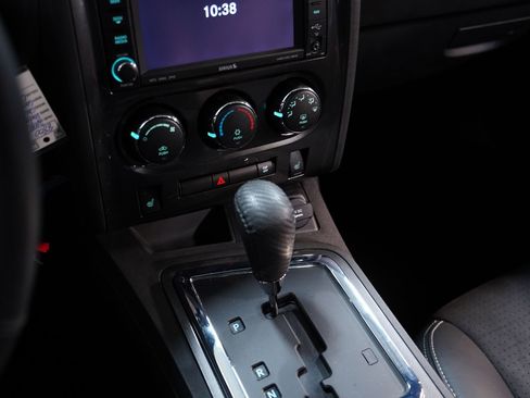 Used 2008 Dodge Challenger SRT8 image 37