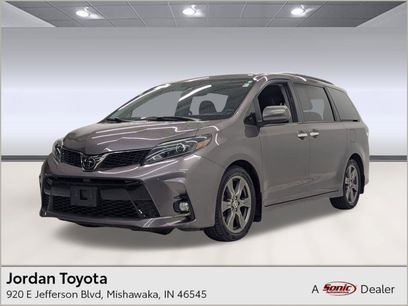 Used 2020 Toyota Sienna SE