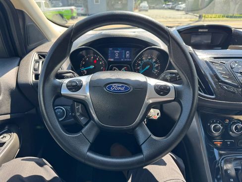 Used 2015 Ford Escape S FWD image 14