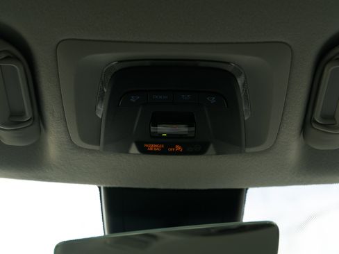 Used 2022 Toyota Corolla Cross LE image 35