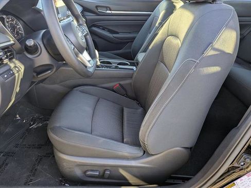 Used 2021 Nissan Altima 2.5 SV image 15