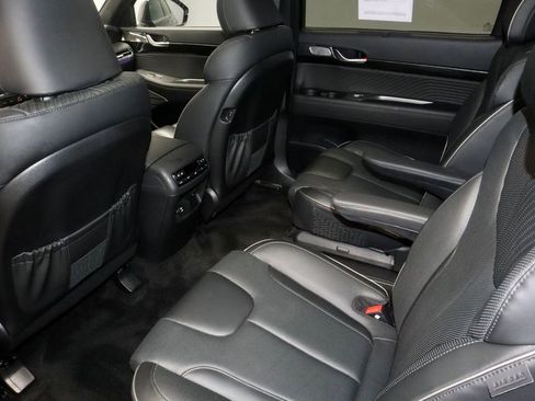 Used 2024 Hyundai Palisade Calligraphy image 23