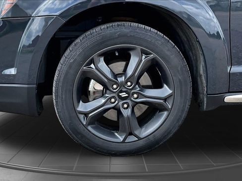 Used 2018 Dodge Journey Crossroad AWD/4WD image 32