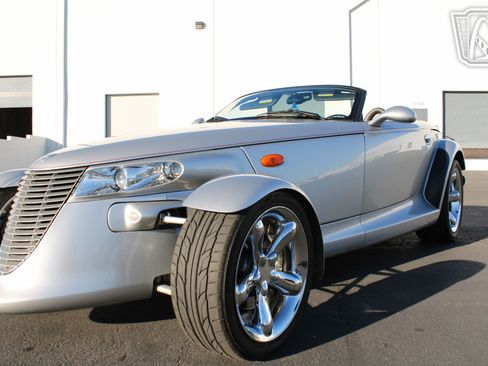 Used 2001 Plymouth Prowler RWD image 10