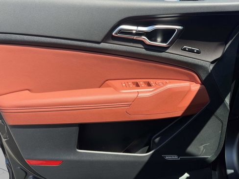 New 2026 Kia Sportage SX AWD/4WD image 18