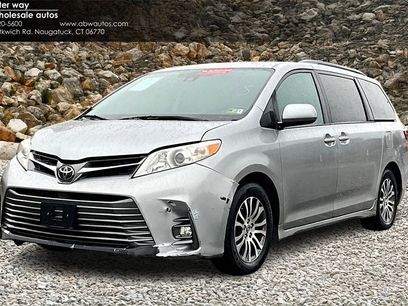 Used 2018 Toyota Sienna XLE w/ XLE Navigation Package