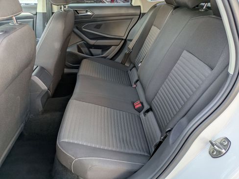 Used 2023 Volkswagen Jetta S image 24