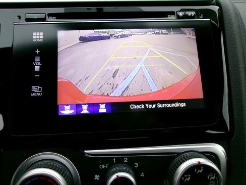 Used 2015 Honda Fit EX image 17