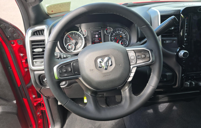 Used 2026 RAM 2500 Big Horn AWD/4WD image 3