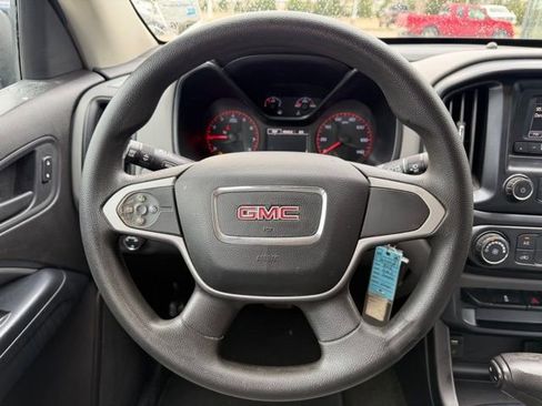 Used 2016 GMC Canyon 2WD Crew Cab w/ Convenience Package image 16