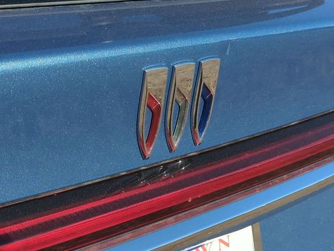 Used 2025 Buick Enclave Preferred image 31