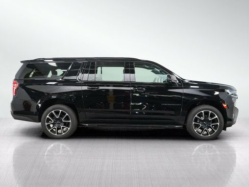 Used 2024 Chevrolet Suburban RST w/ Luxury Package AWD/4WD image 6