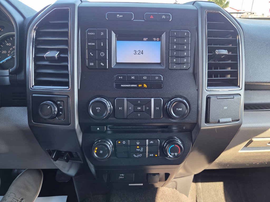 Used 2018 Ford F150 XLT AWD/4WD image 15