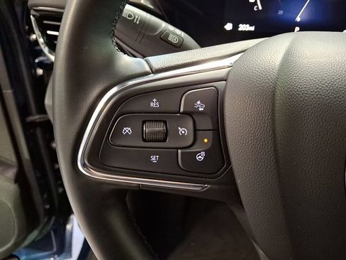 Used 2024 Buick Envista Sport Touring w/ Convenience I Package FWD image 20