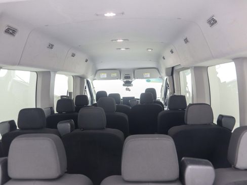 Used 2024 Ford Transit 350 XLT RWD image 13