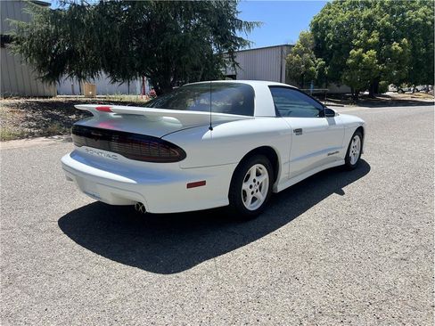 Used 1993 Pontiac Firebird Coupe RWD image 5