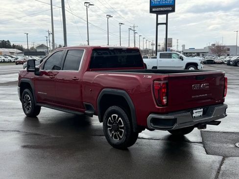 Used 2020 GMC Sierra 2500 SLE w/ SLE Value Package; image 5