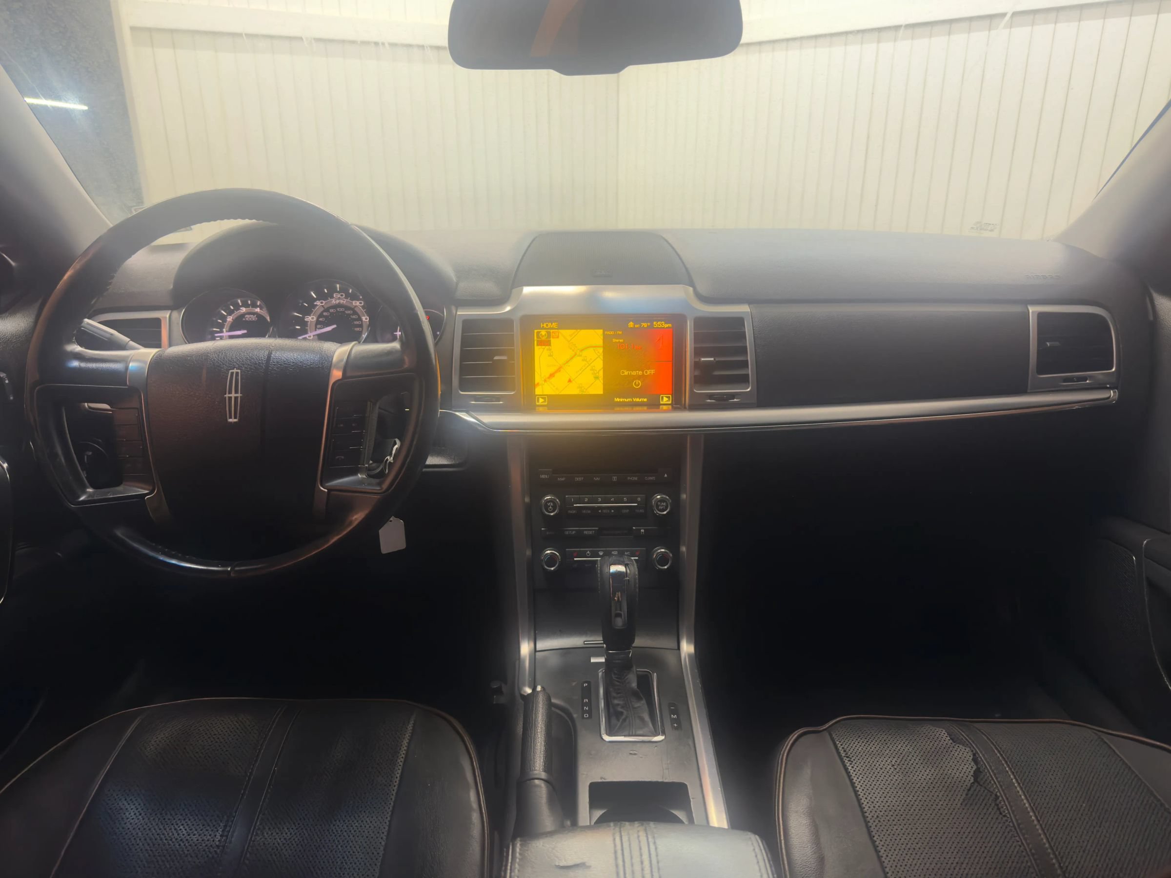 Used 2010 Lincoln MKZ FWD image 16