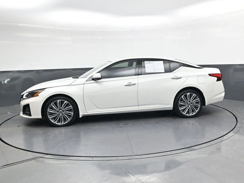 Used 2023 Nissan Altima 2.5 SL image 8