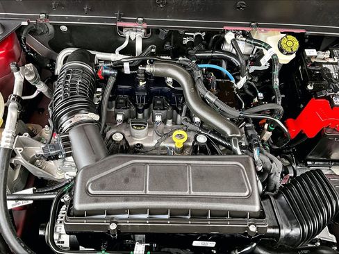 Certified 2025 Ford Bronco Sport Outer Banks w/ Outer Banks Tech Package+ image 33