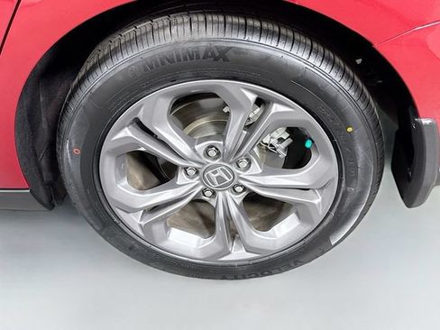 Used 2024 Honda Accord EX image 30