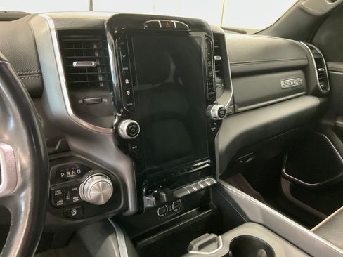 Used 2023 RAM 1500 Laramie AWD/4WD image 15