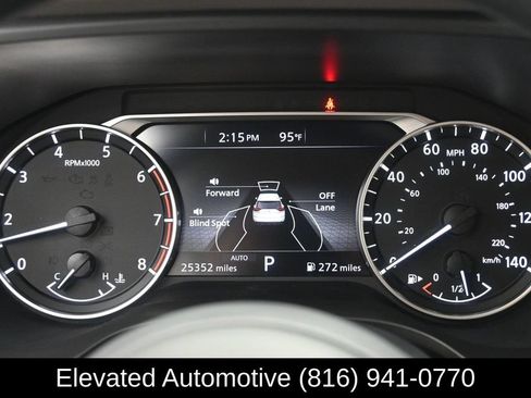 Used 2024 Nissan Rogue SV AWD/4WD image 20