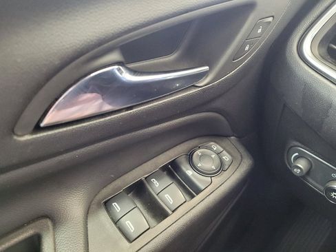 Used 2023 Chevrolet Equinox LT AWD/4WD image 27