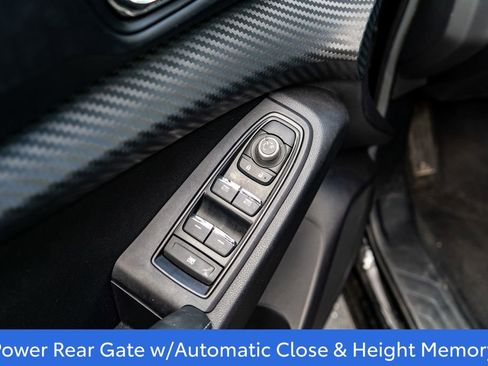 Used 2024 Subaru Ascent Premium w/ Convenience Package image 18