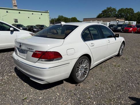 Used 2008 BMW 750i RWD image 20