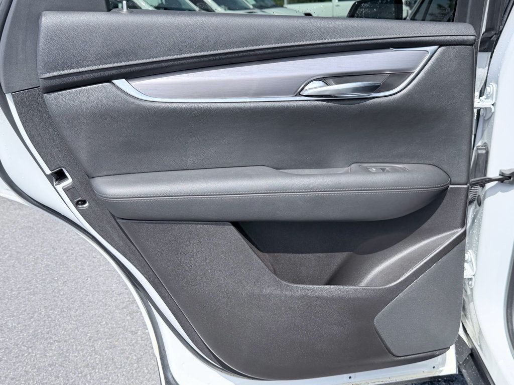 Used 2023 Cadillac XT5 Luxury FWD image 29