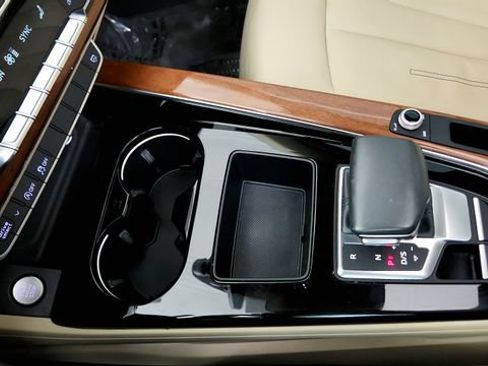 Used 2020 Audi A4 2.0T Premium w/ Convenience Package FWD image 64