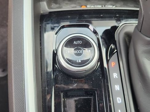 Used 2026 Chevrolet Colorado Trail Boss AWD/4WD image 18