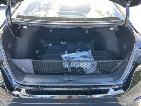 New 2026 Nissan Sentra SR w/ Floor Mat Package FWD image 49