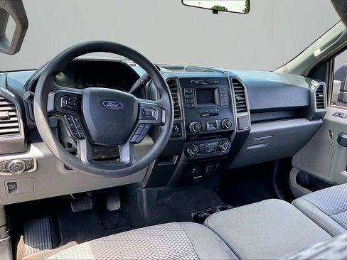 Used 2018 Ford F150 XLT AWD/4WD image 13