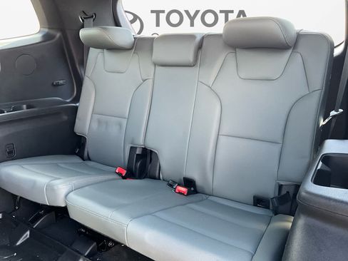 Used 2023 Kia Telluride EX X-Line AWD/4WD image 15