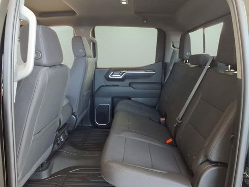 New 2026 GMC Sierra 1500 SLE AWD/4WD image 5
