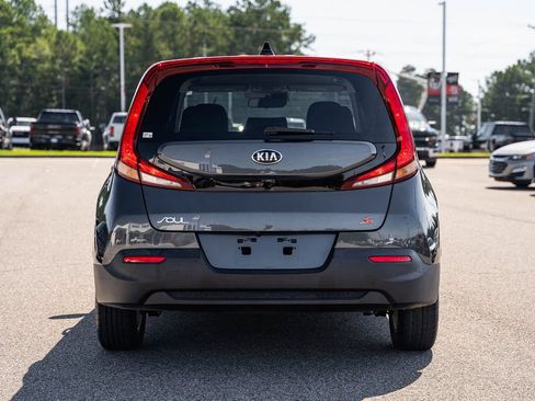 Used 2021 Kia Soul S FWD image 6