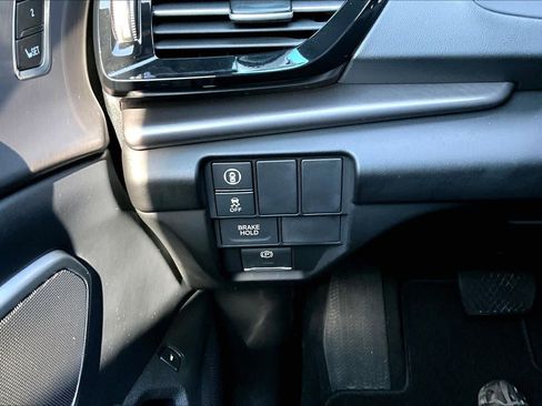 Certified 2025 Acura RDX SH-AWD image 34